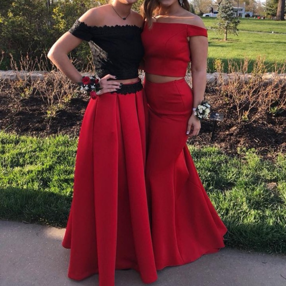 dave & johnny’s red prom dress